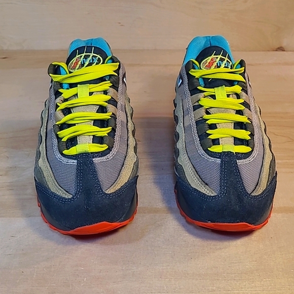 Nike Air Max 95 Monster Sneakers - Picture 3 of 10